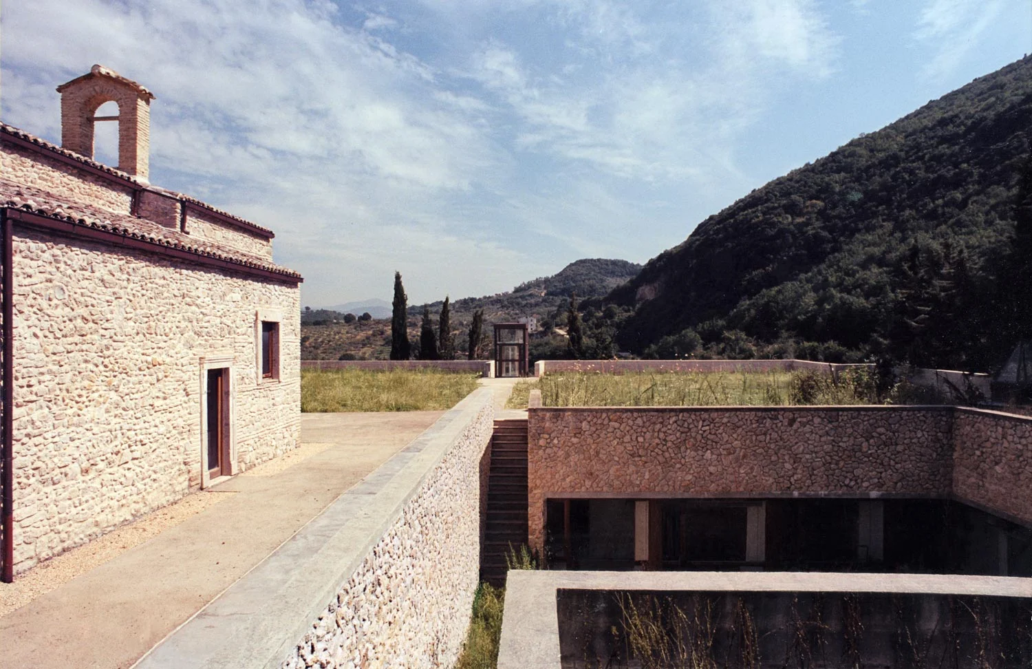 MAofficina_Toffia-Convento-sant-alessandro_Foto-Alfio-di-Bella_11.jpg