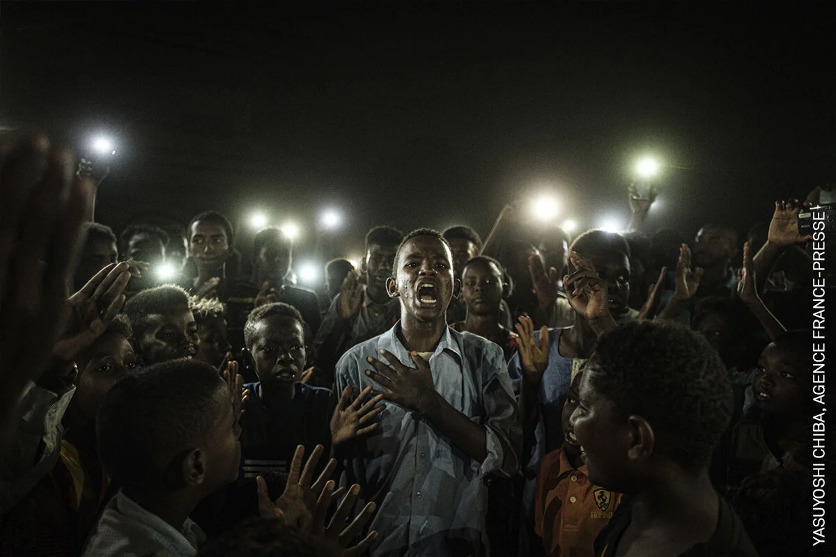 02_World Press Photo of the Year Nominee_Online_Yasuyoshi Chiba_Agence France-Presse.jpg