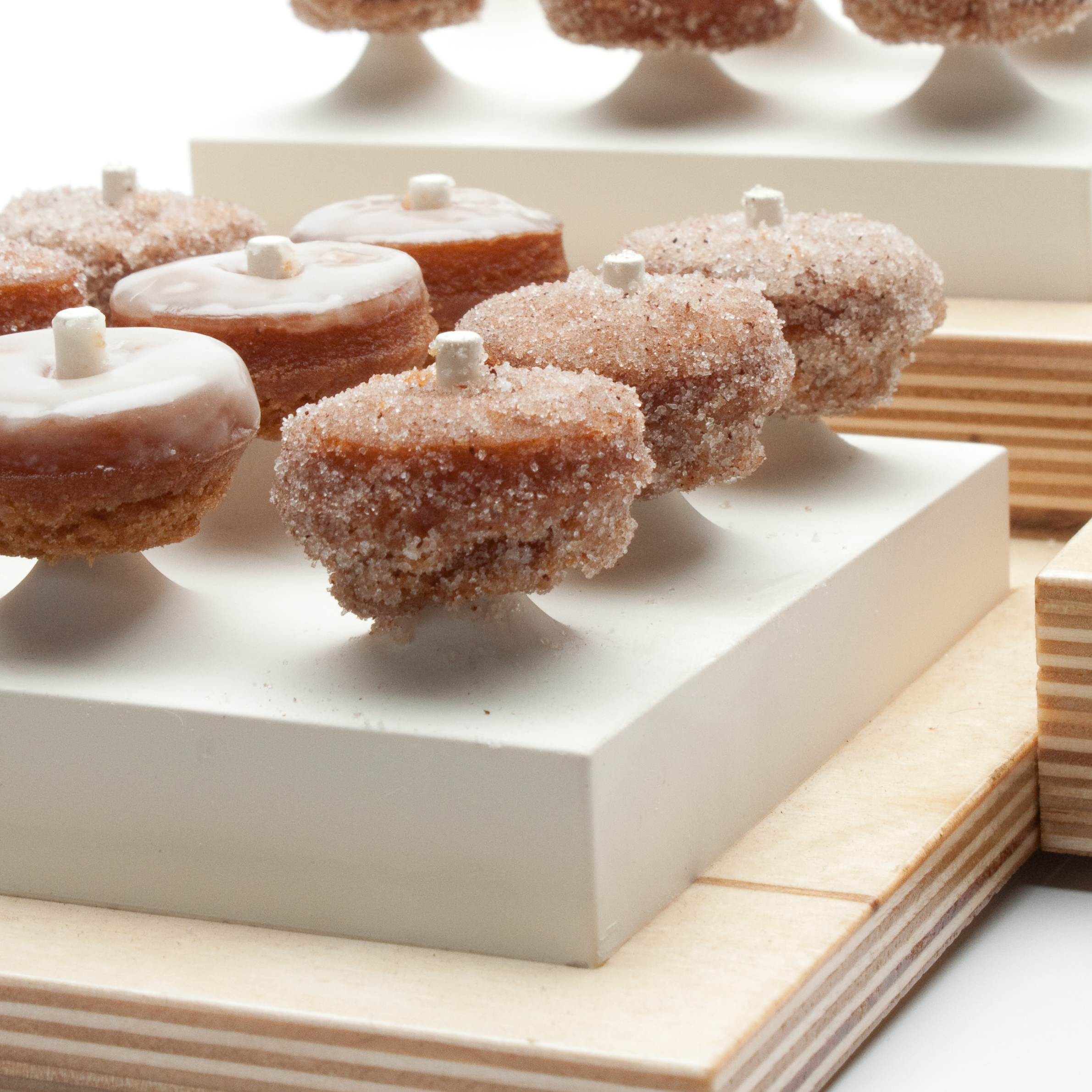 food de•sign 1. The art of displaying food in a way that enhances its integrity while drawing the guest to it with visually stunning, mouth-watering presentation.