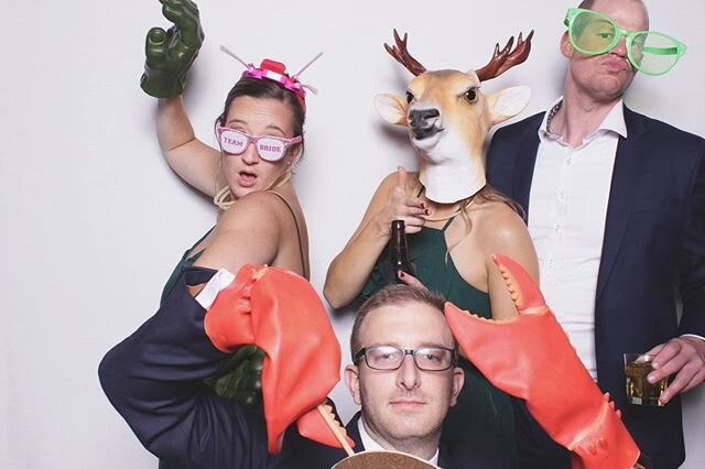 When everyone has their own signature pose 🕺
&bull;
&bull;
&bull;
#photobooth #photoboothrental #weddingphotobooth #michiganphotobooth #grandrapidsphotobooth #grandrapidswedding #michiganwedding #strikeapose #weddingparty