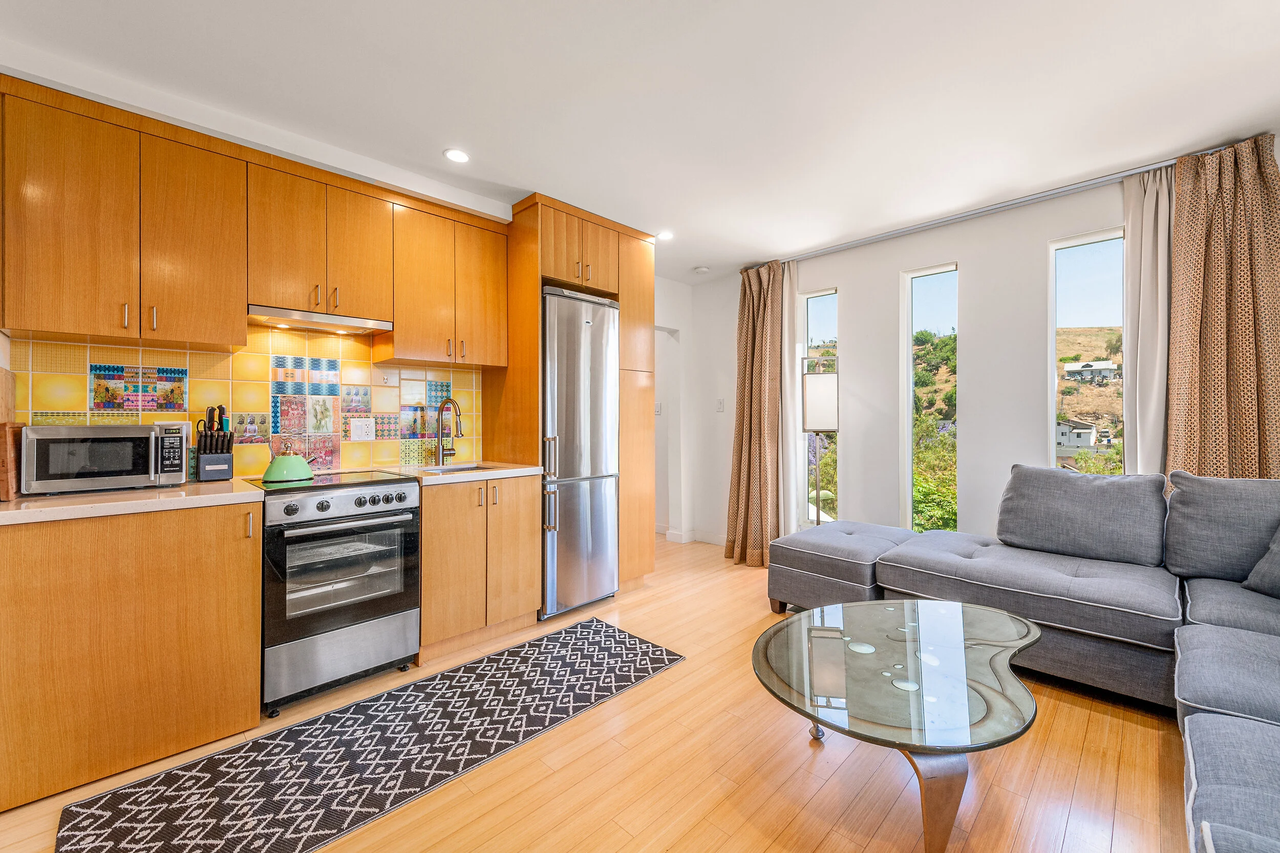 3116 Johnston St-015.jpg