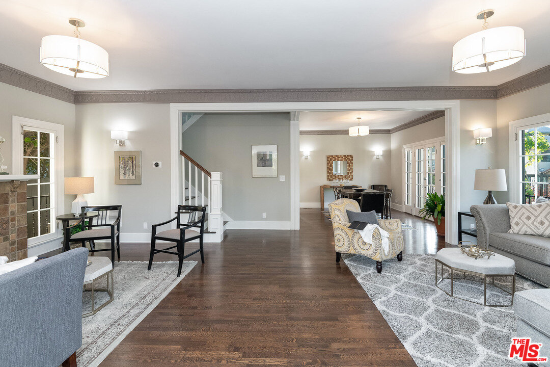 101 South Ridgewood Place 4.jpeg
