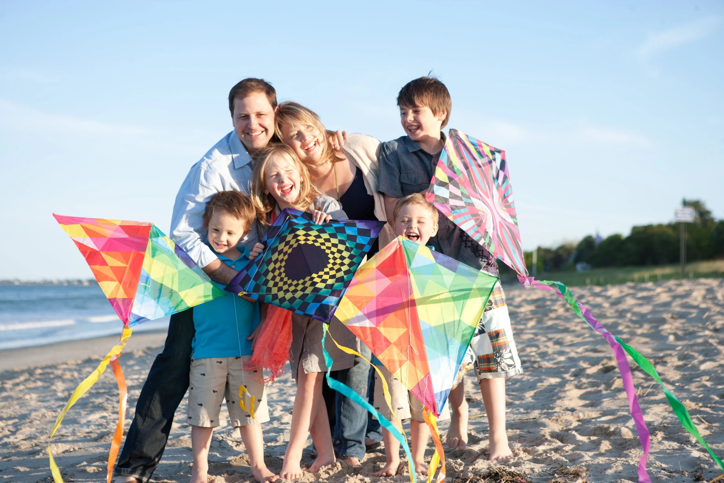 <b>KITES ON THE BEACH</b><br>Edgerley Family