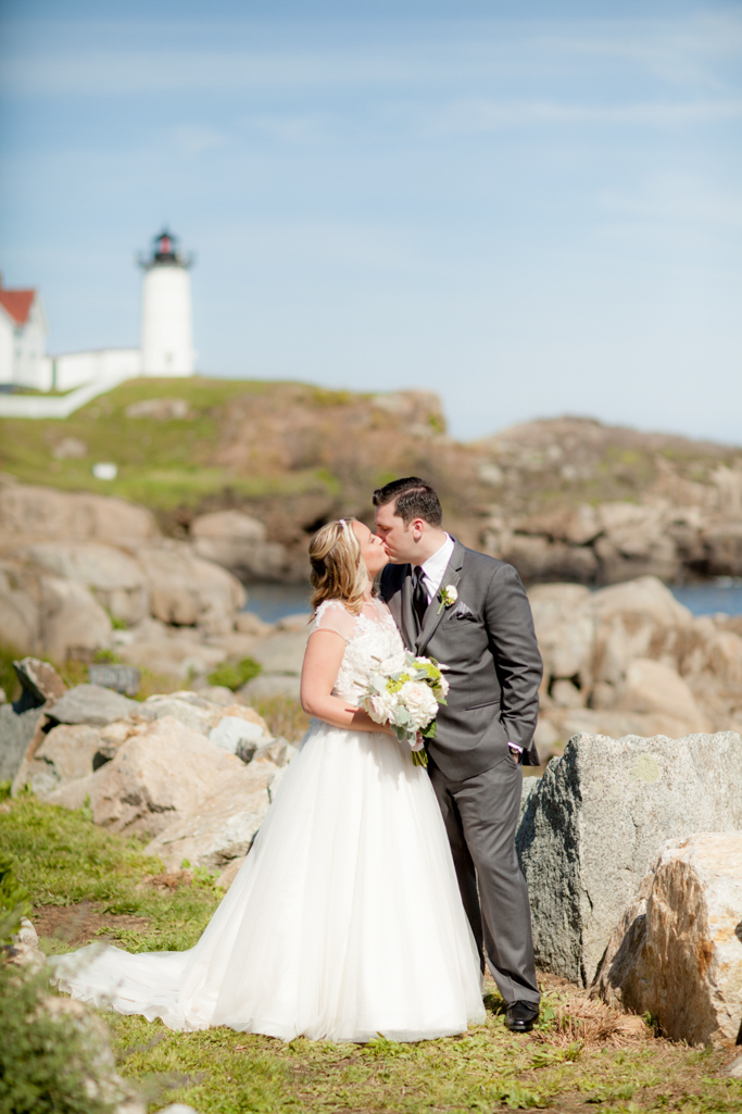 geneve_hoffman_york_maine_Weddings_0037.jpg