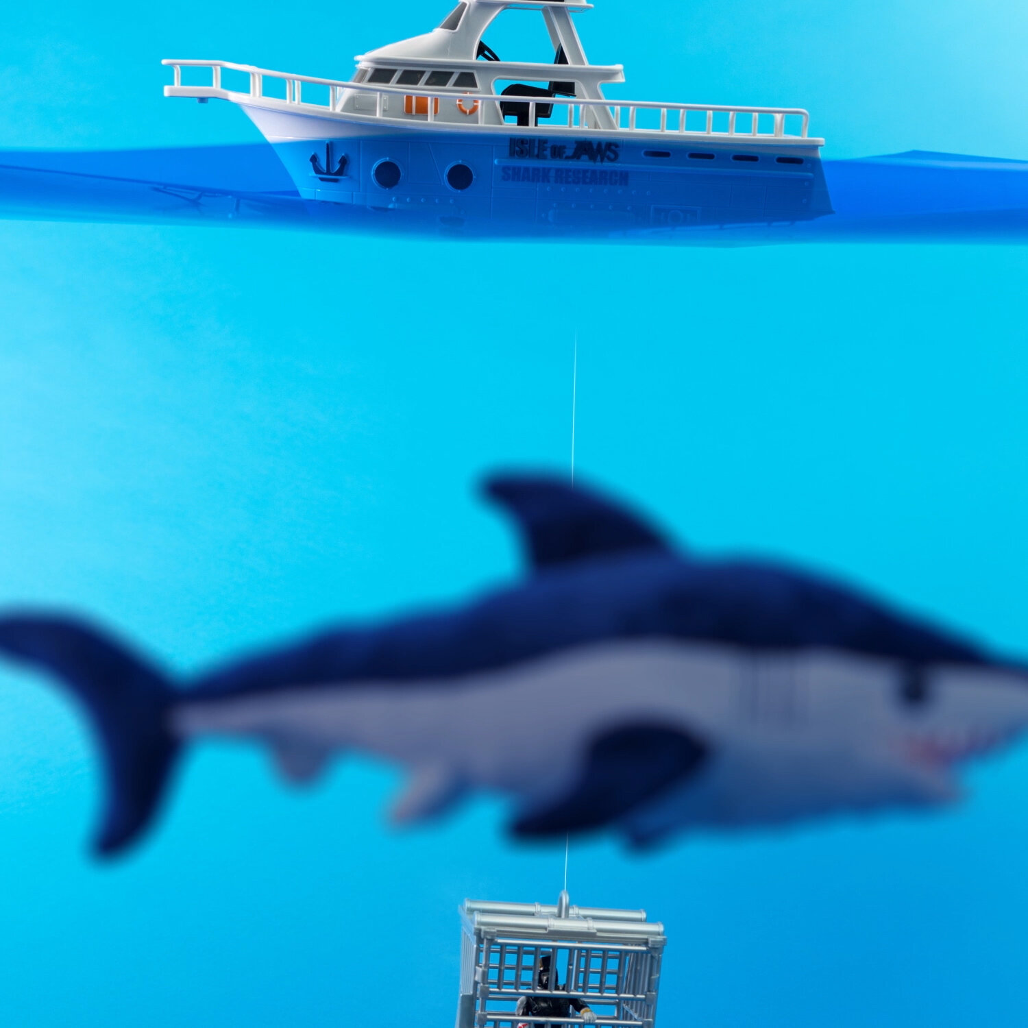 Discovery _ Shark Week Toys.mp4.00_00_30_06.Still004.jpg
