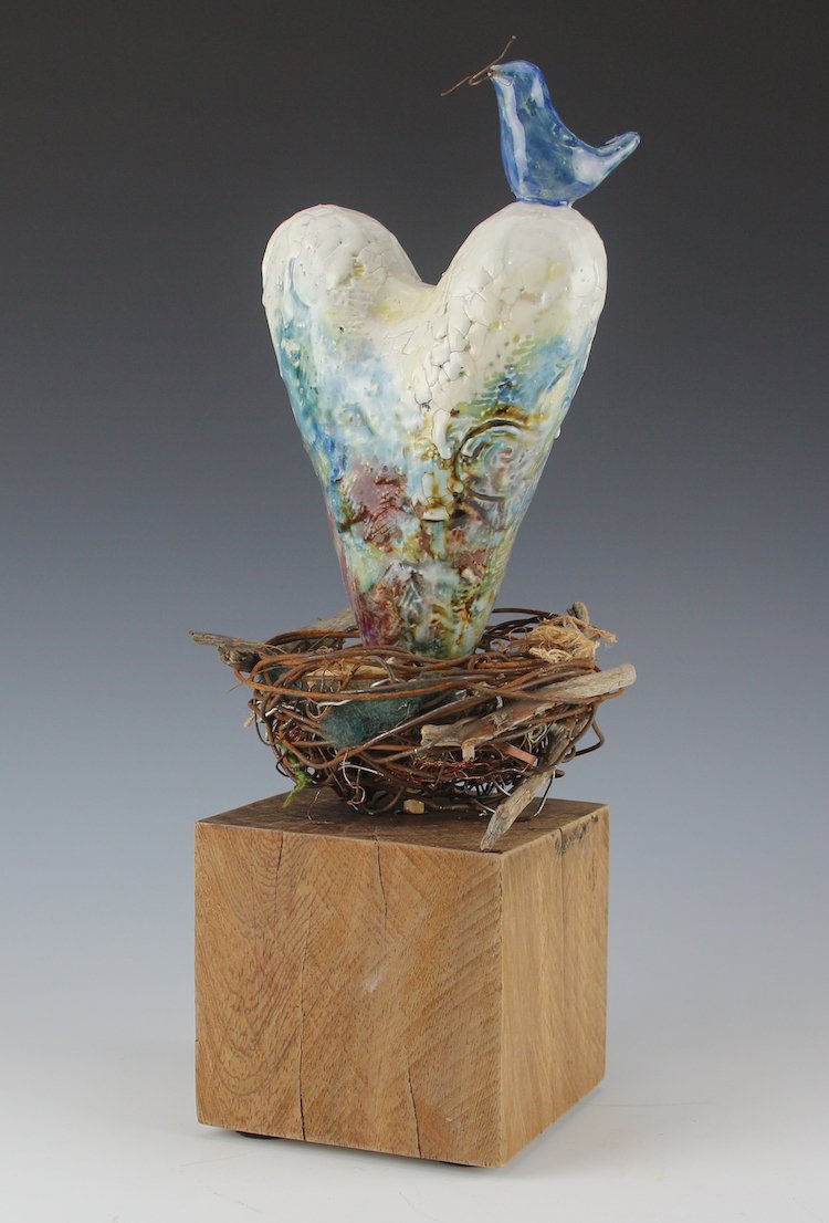 Ceramic-heart-bird_All-YouNeed.jpg