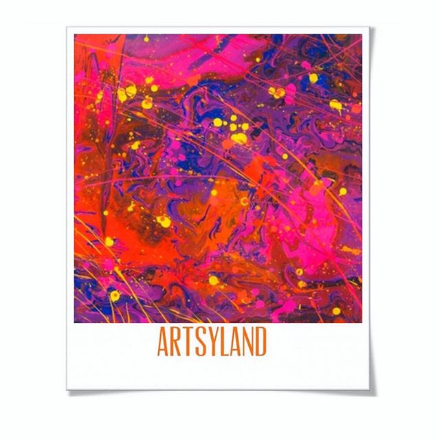 &ldquo;Falling Stars&rdquo; - a summer night sky, when the shooting stars are flying throught the sky over our heads. ✅to purchase/to make art on commission ➡️ send DM or mail artsy@artsyland.com 
#artsyland_amsterdam#abstractart#contemporaryart#deco
