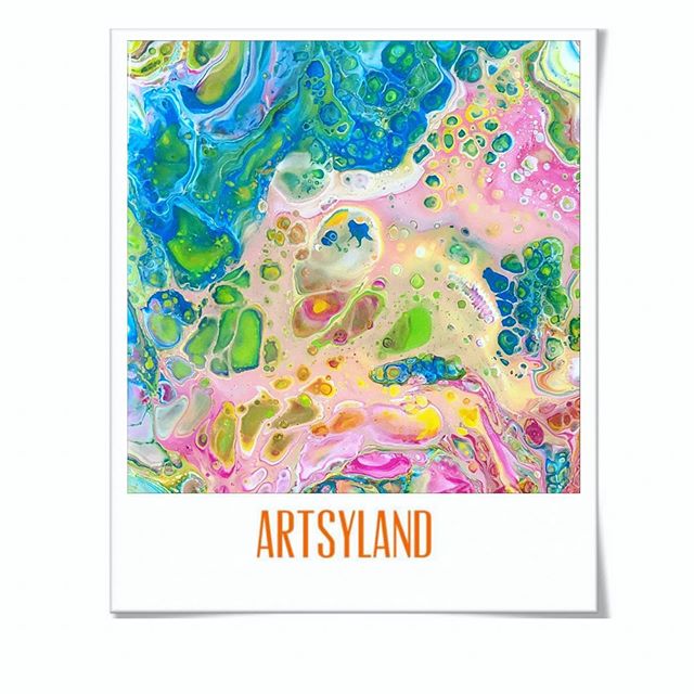 If you've been struggling with how to transform a blank wall in your home, we have a solution for you!
Fluid art by @artsyland_amsterdam is a perfect wall decoration and makes your home bright and stylish 🤩👌 ✅new artworks ✅commissions👉DM, email ar