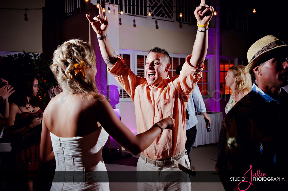 Reach-Studio_Julie-Soiree-0083.jpg