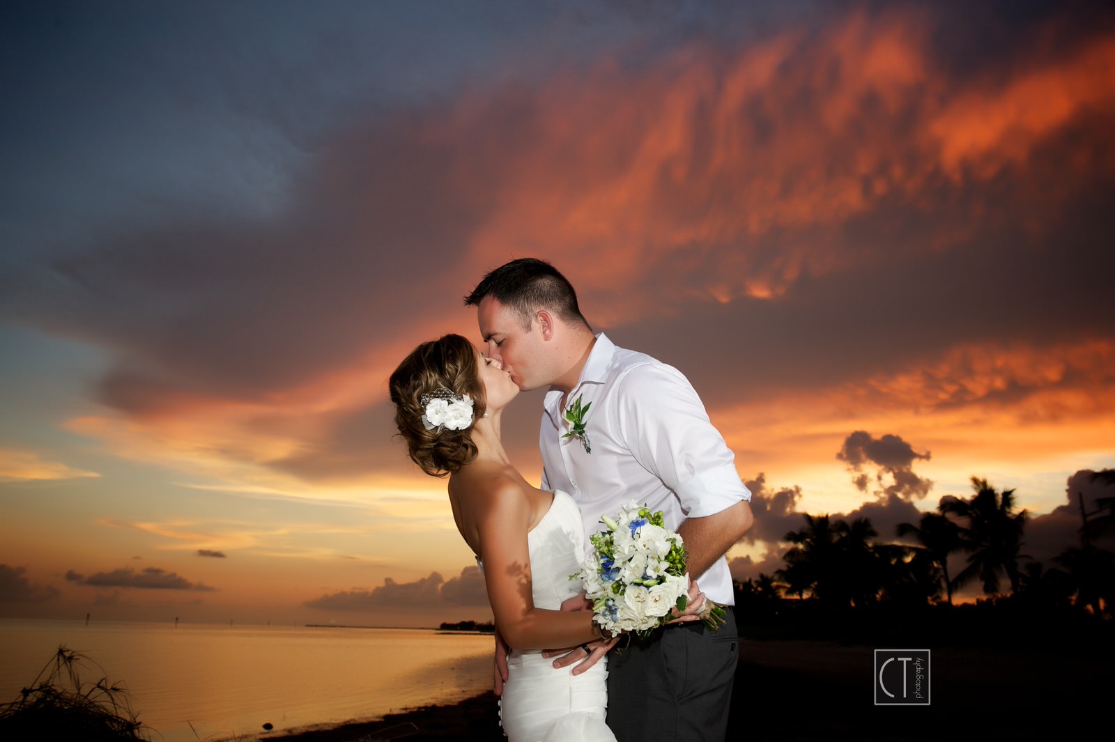  CASEY + JOHN | SMATHERS BEACH KEY WEST WEDDINGS 
