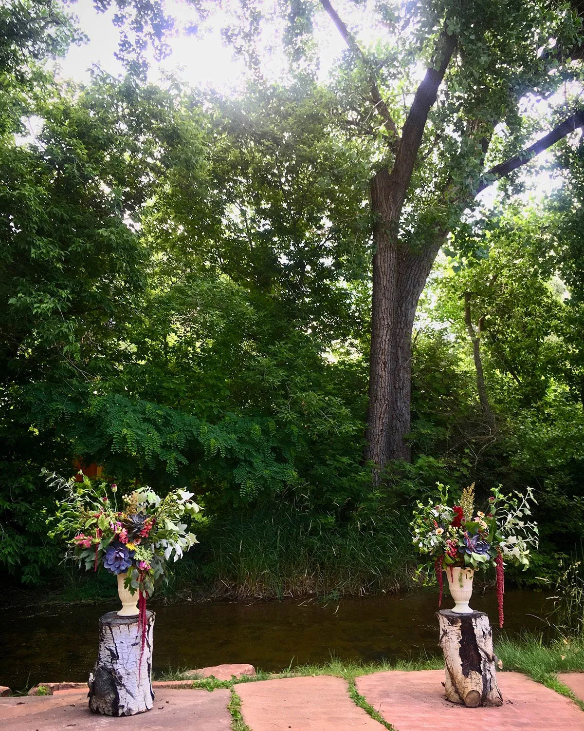 Farmette-Flowers-Wedding-Arrangement-10.jpg
