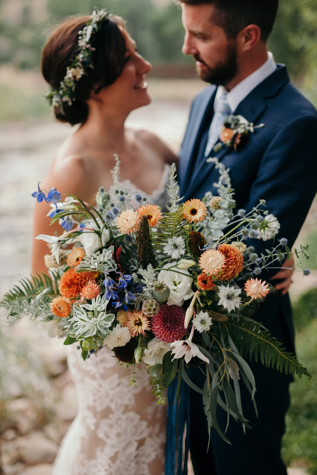 cassie-rosch-farmette-flowers-sarah-josh-2017-31.jpg