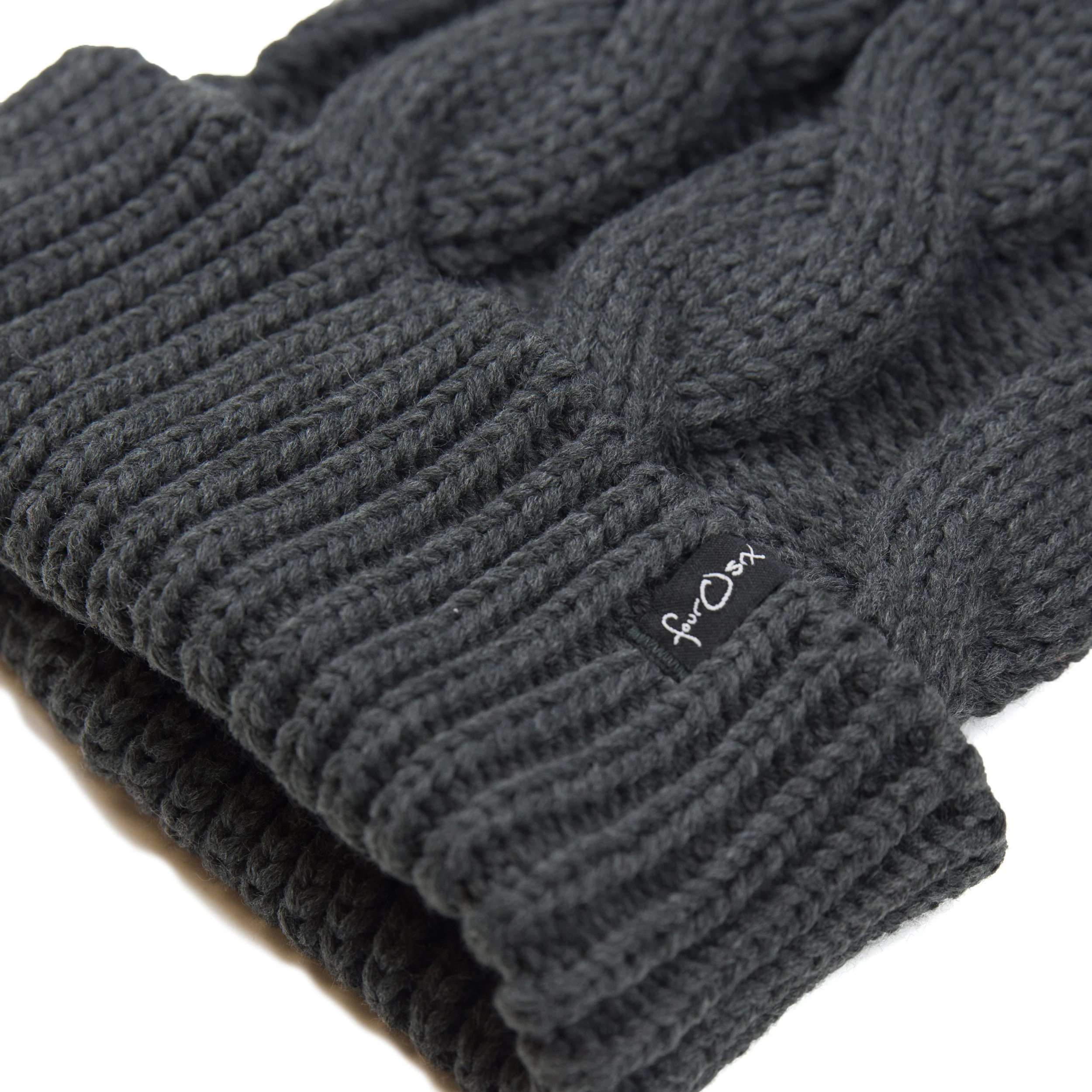 FOS-Beanie-pombeaniedetail-charcoal8183.jpg