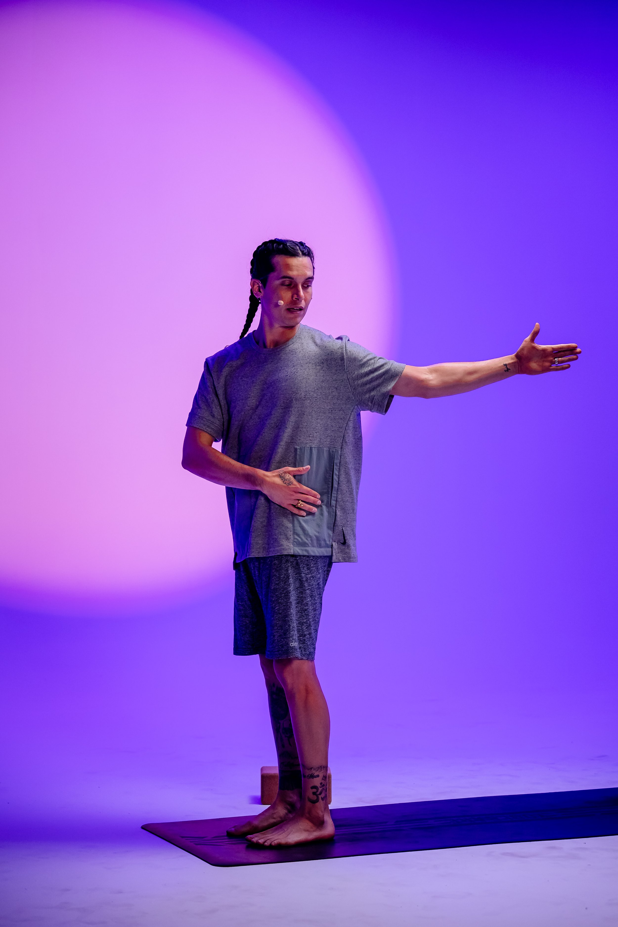 twisting postures - 11.jpg