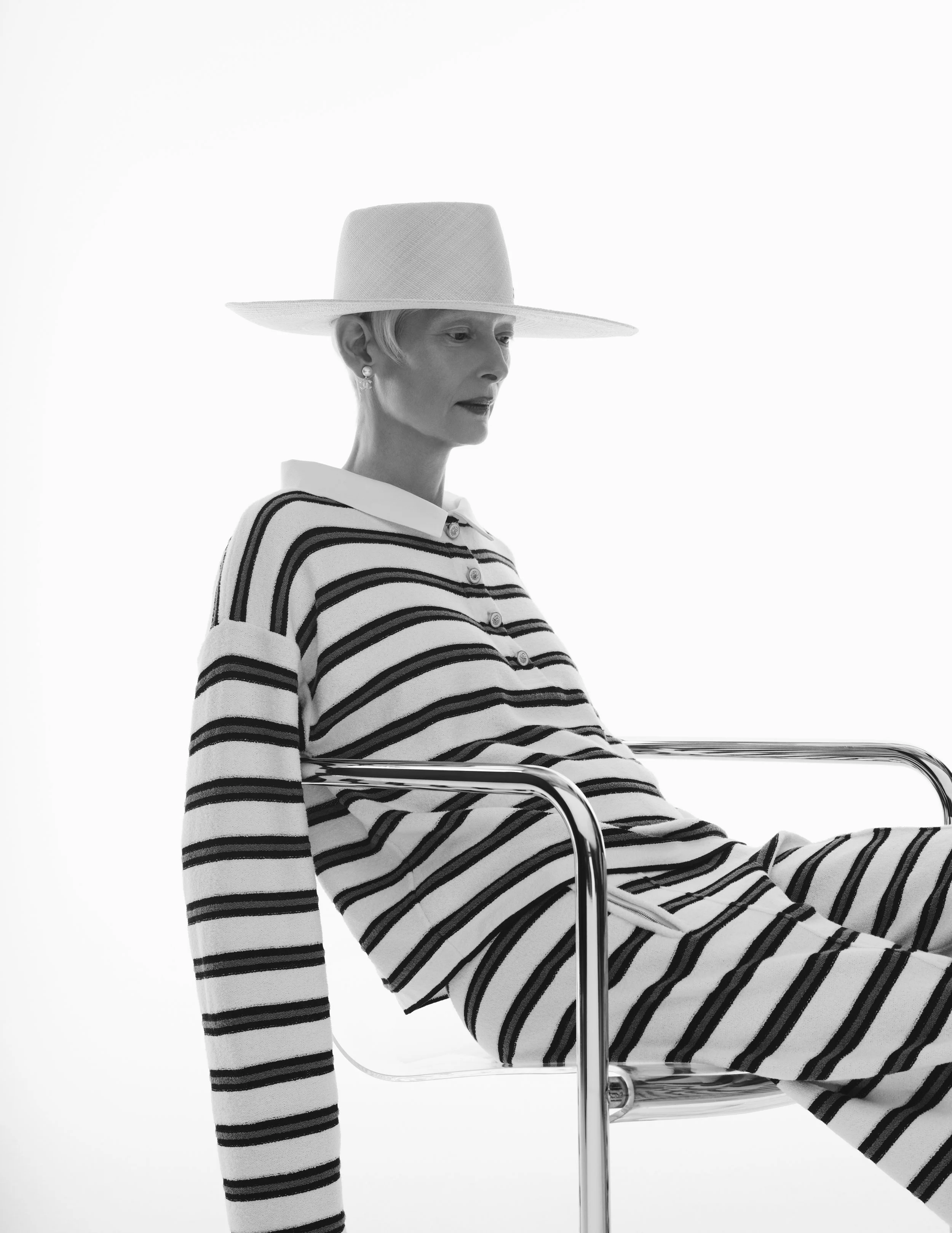 2025_10_VOGUE_SINGAPORE_TS_06_005 f3 Crop.jpeg