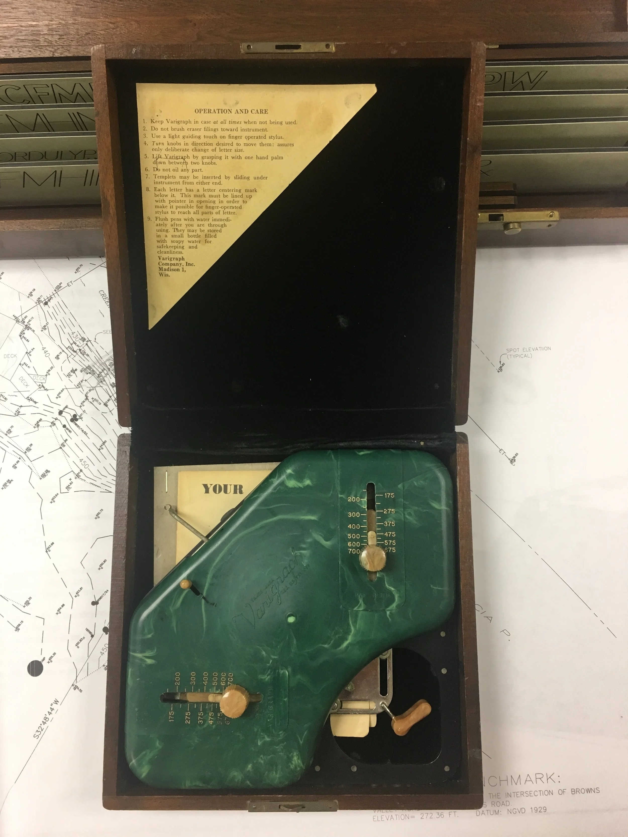 Varigraph Machine in Oak Box