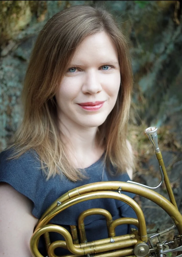 LAURA WEINER / HORN