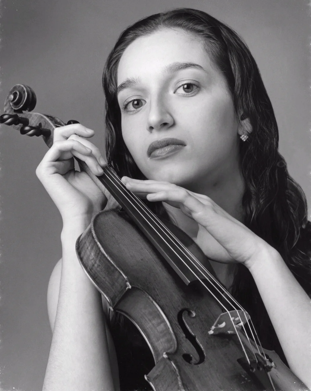 ANNA ELASHVILI / VIOLIN