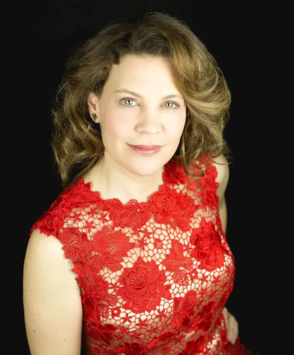JOLLE GREENLEAF / SOPRANO, TENET ARTISTIC DIRECTOR