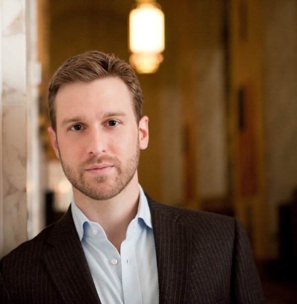 JESSE BLUMBERG / BARITONE
