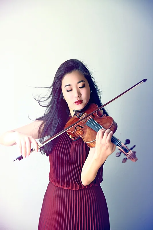 KRISTIN LEE / VIOLIN