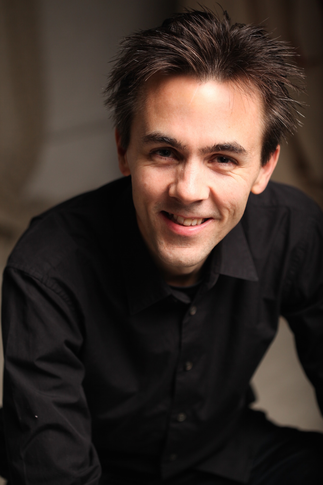 MARK LONERGAN / DIRECTOR