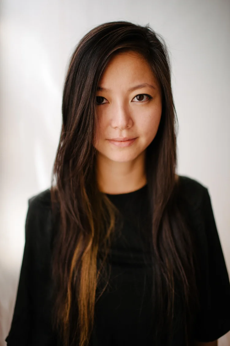 VICKY CHOW / PIANO