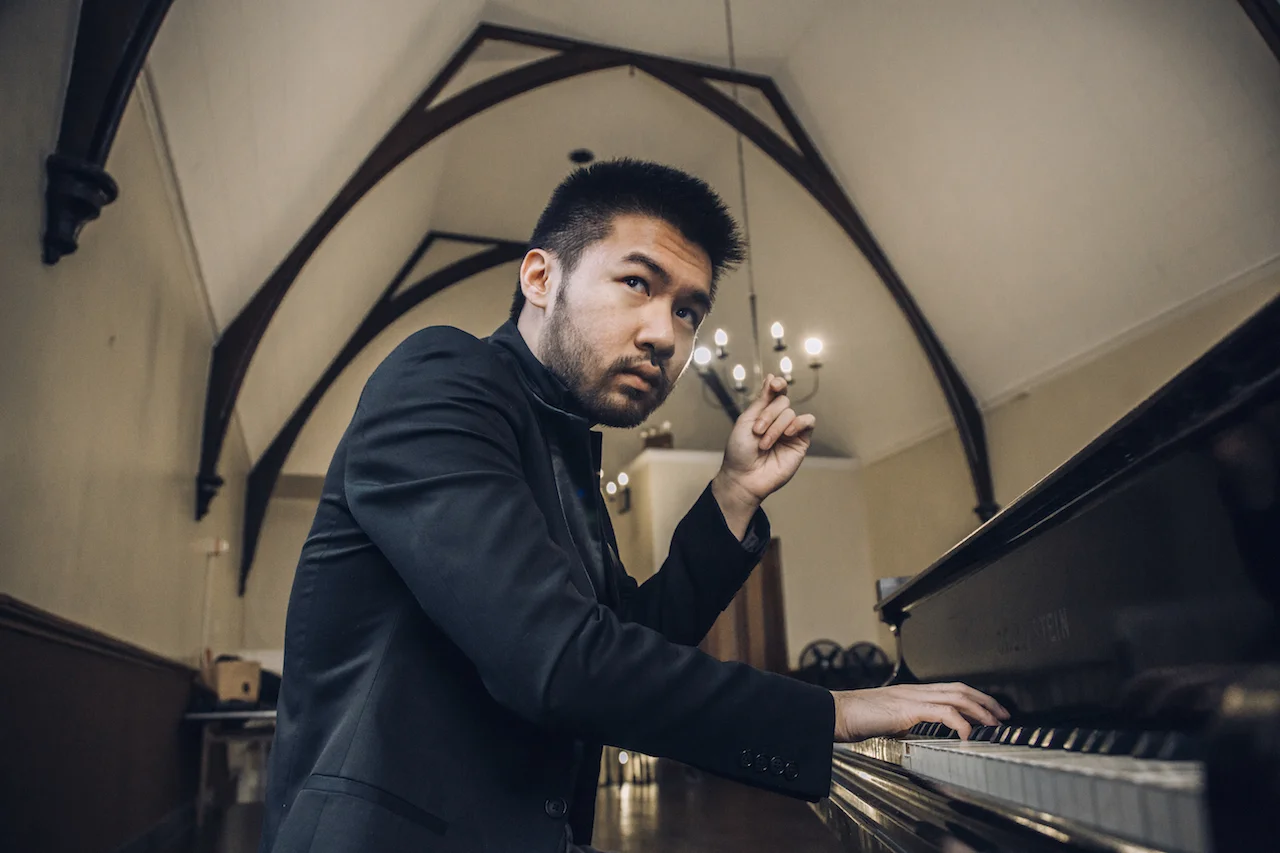 CONRAD TAO / PIANO
