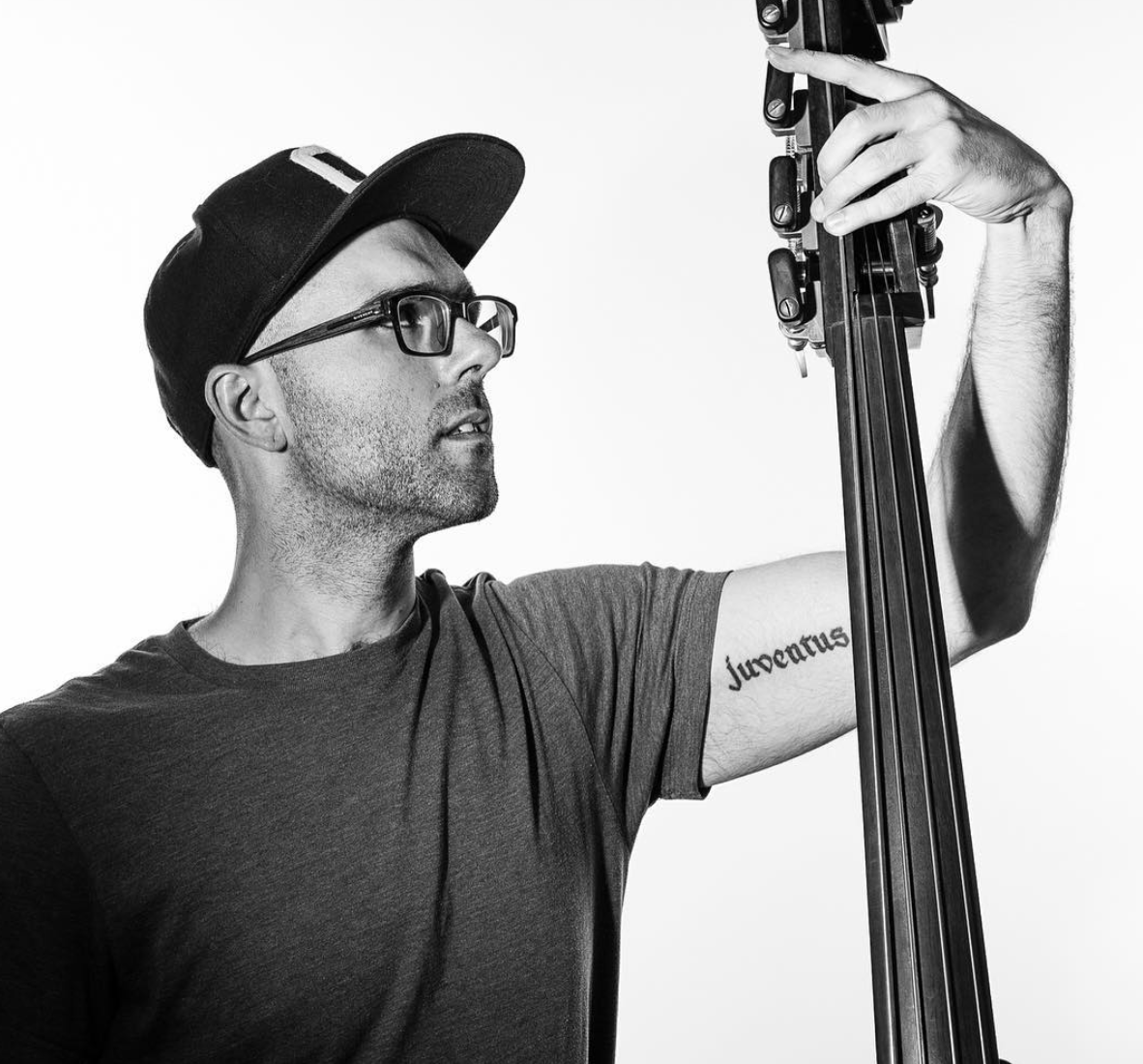 EVAN RUNYON / BASS