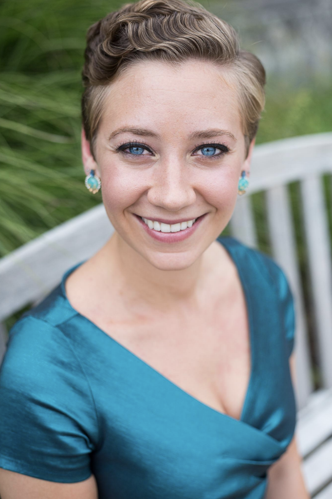 RACHEL MIKOL / SOPRANO