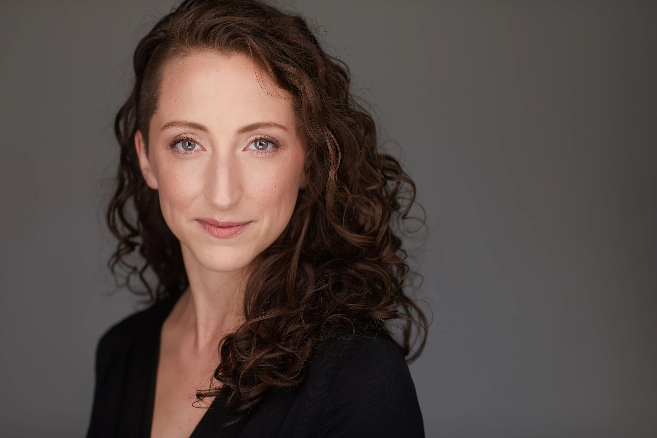 HEATHER JONES / MEZZO SOPRANO