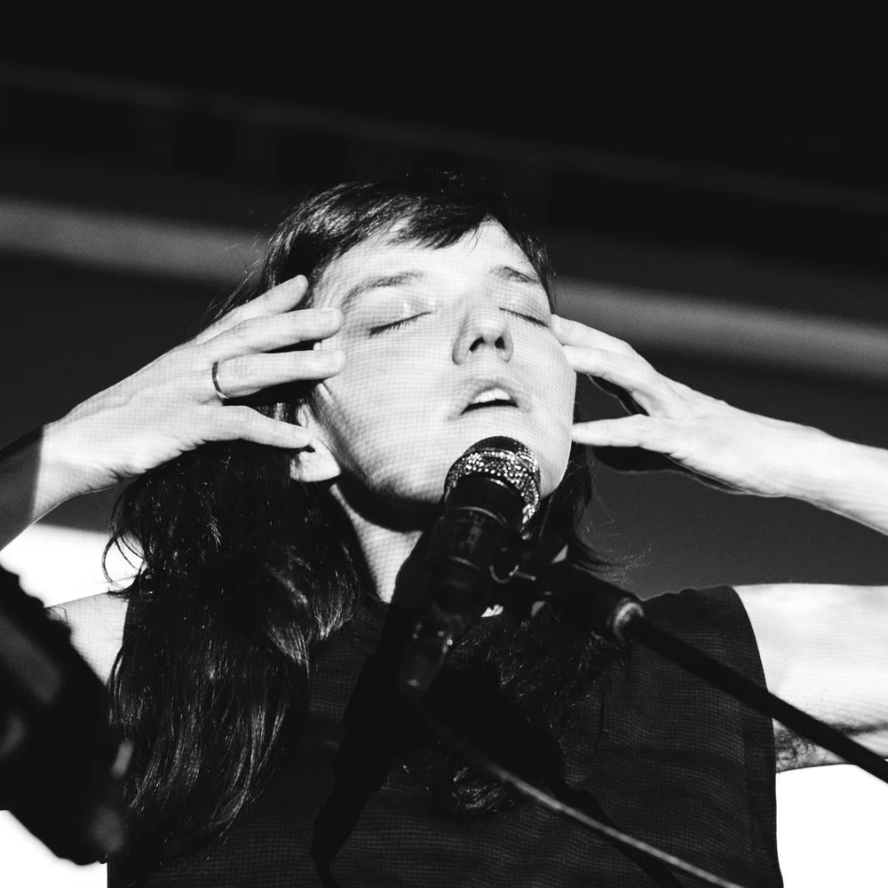 EMILY WELLS / COMPOSER/PERFORMER