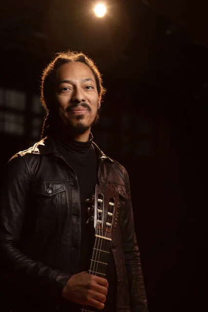 JOÃO LUIZ REZENDE / GUITAR/COMPOSER