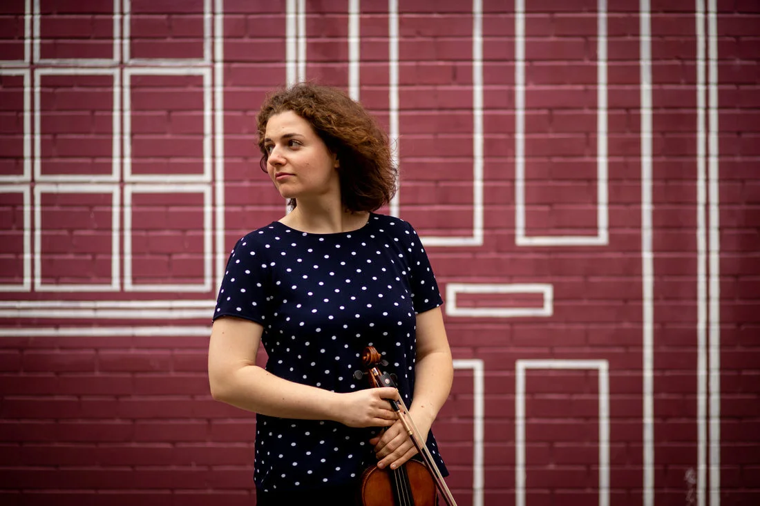 HANNAH TARLEY / VIOLIN