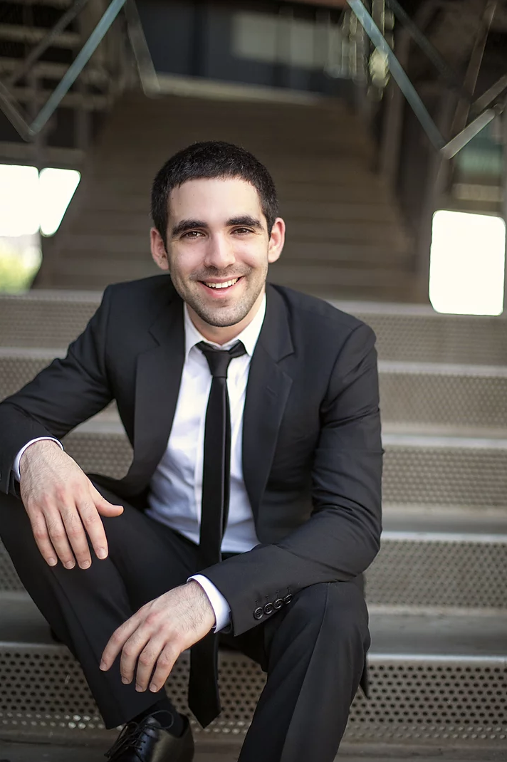 DANIEL ANASTASIO / CURATOR