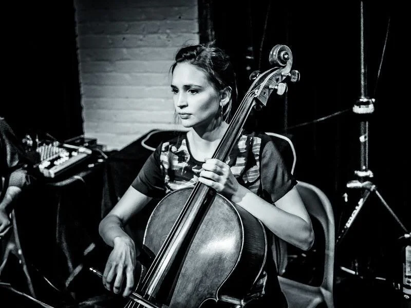 MARIEL ROBERTS / CELLO