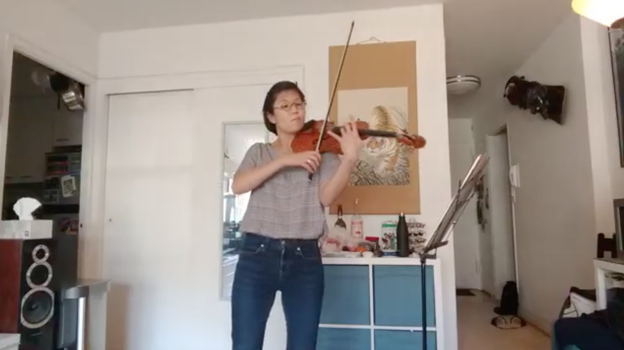 Clara Kim performs "Sabina"