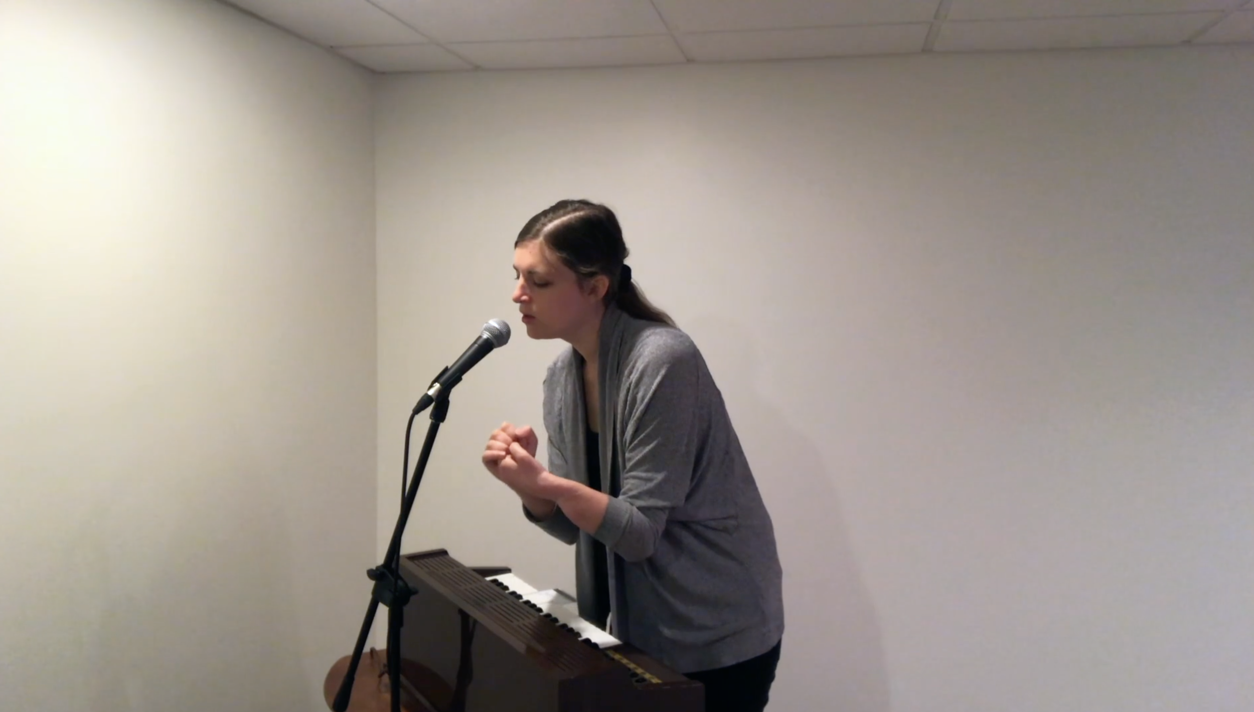 Molly Joyce performs “I was a figure”