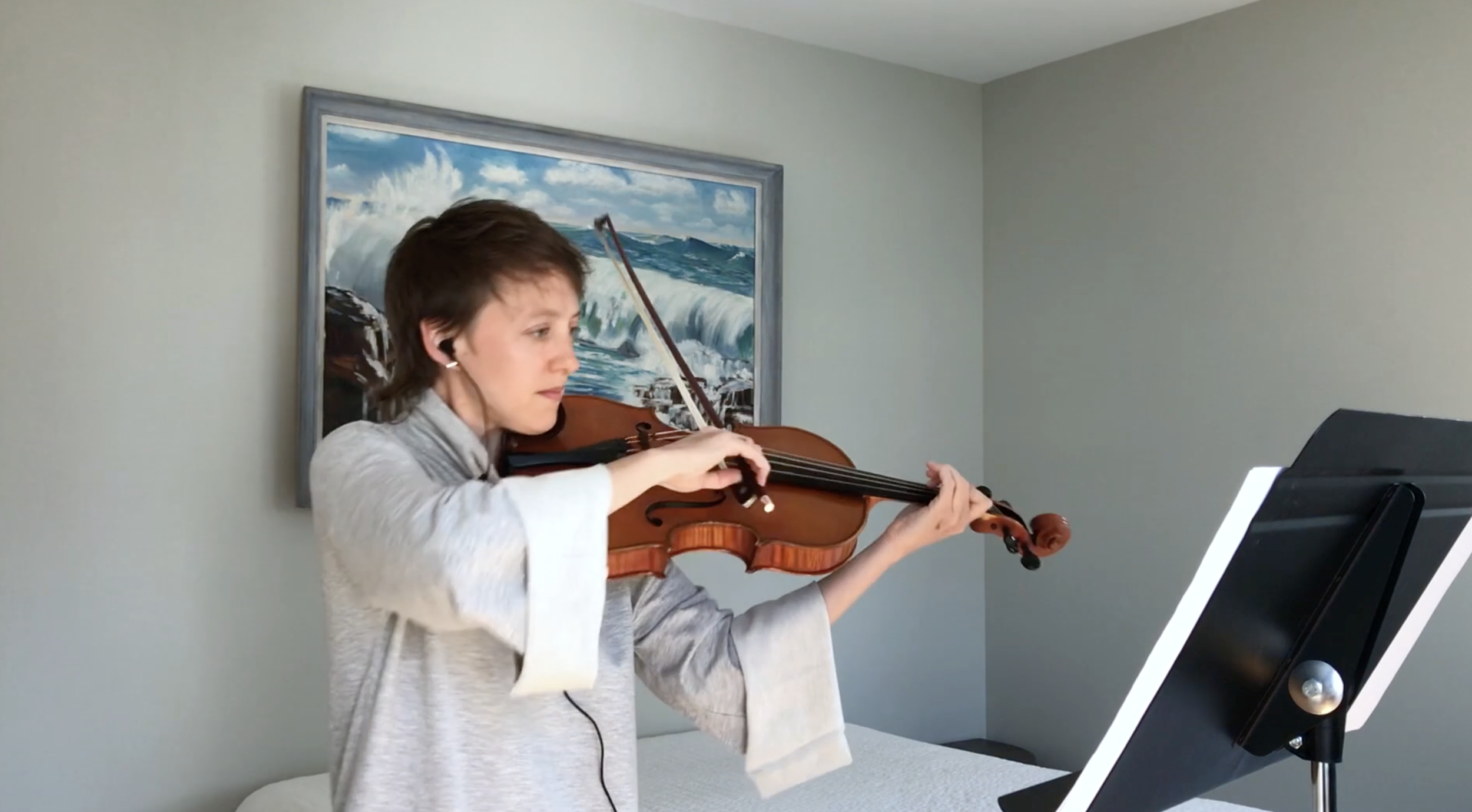 Kallie Ciechomski performs "Do You Remember The Planets?"