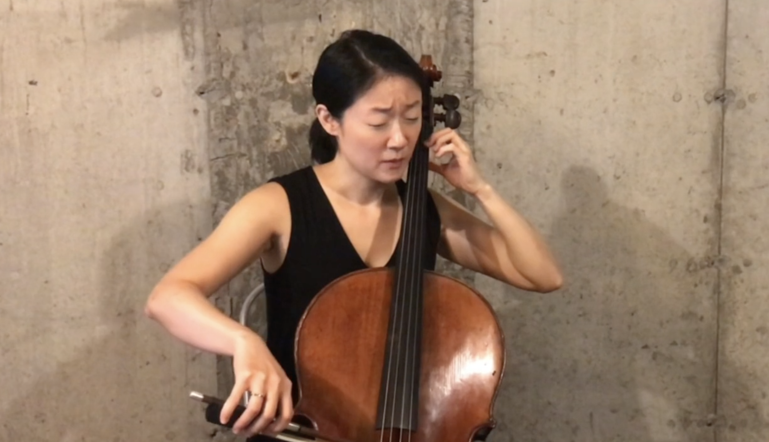 Joann Whang performs "Between Worlds"