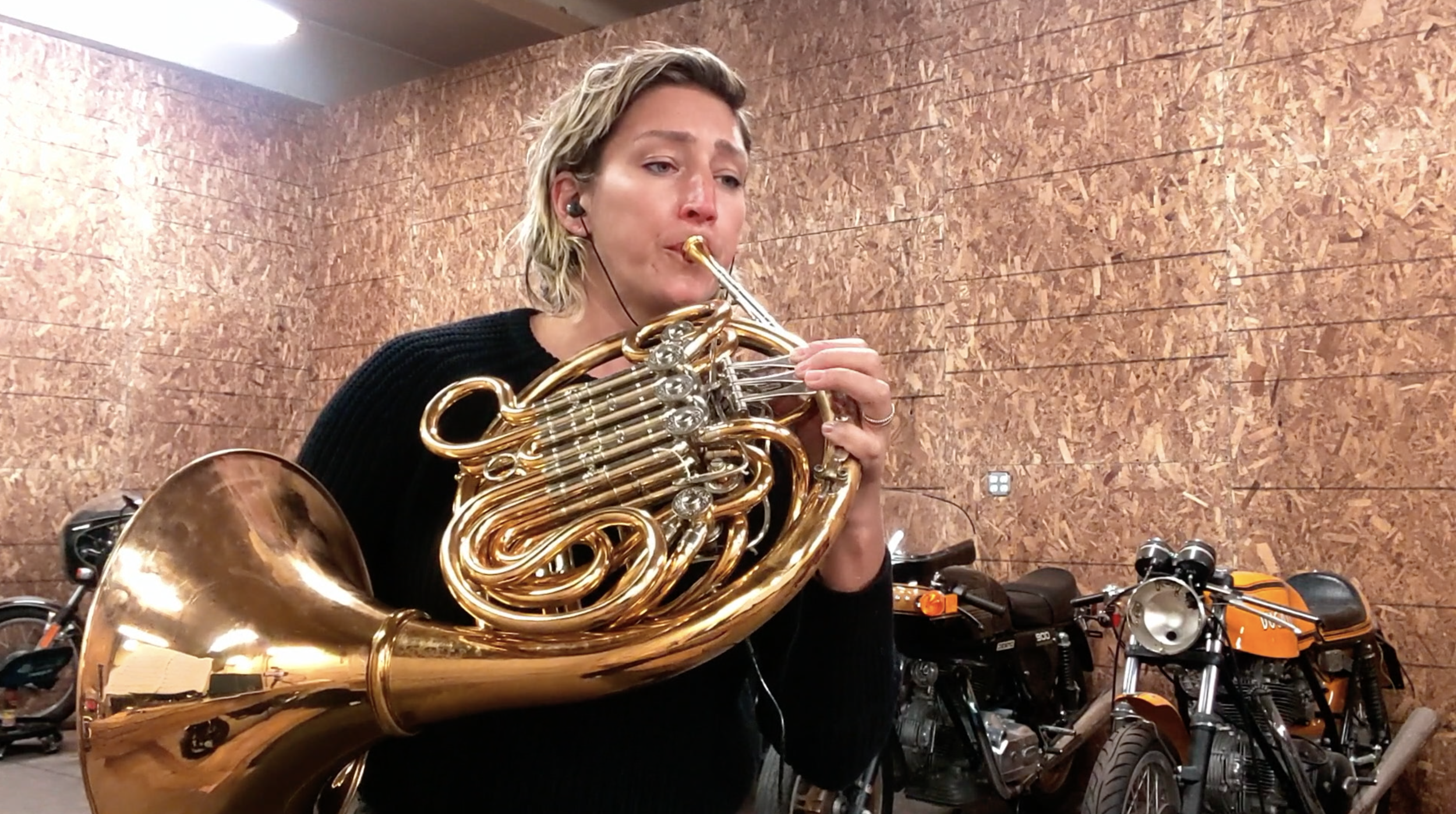 Rachel Drehmann performs "Oscillations"