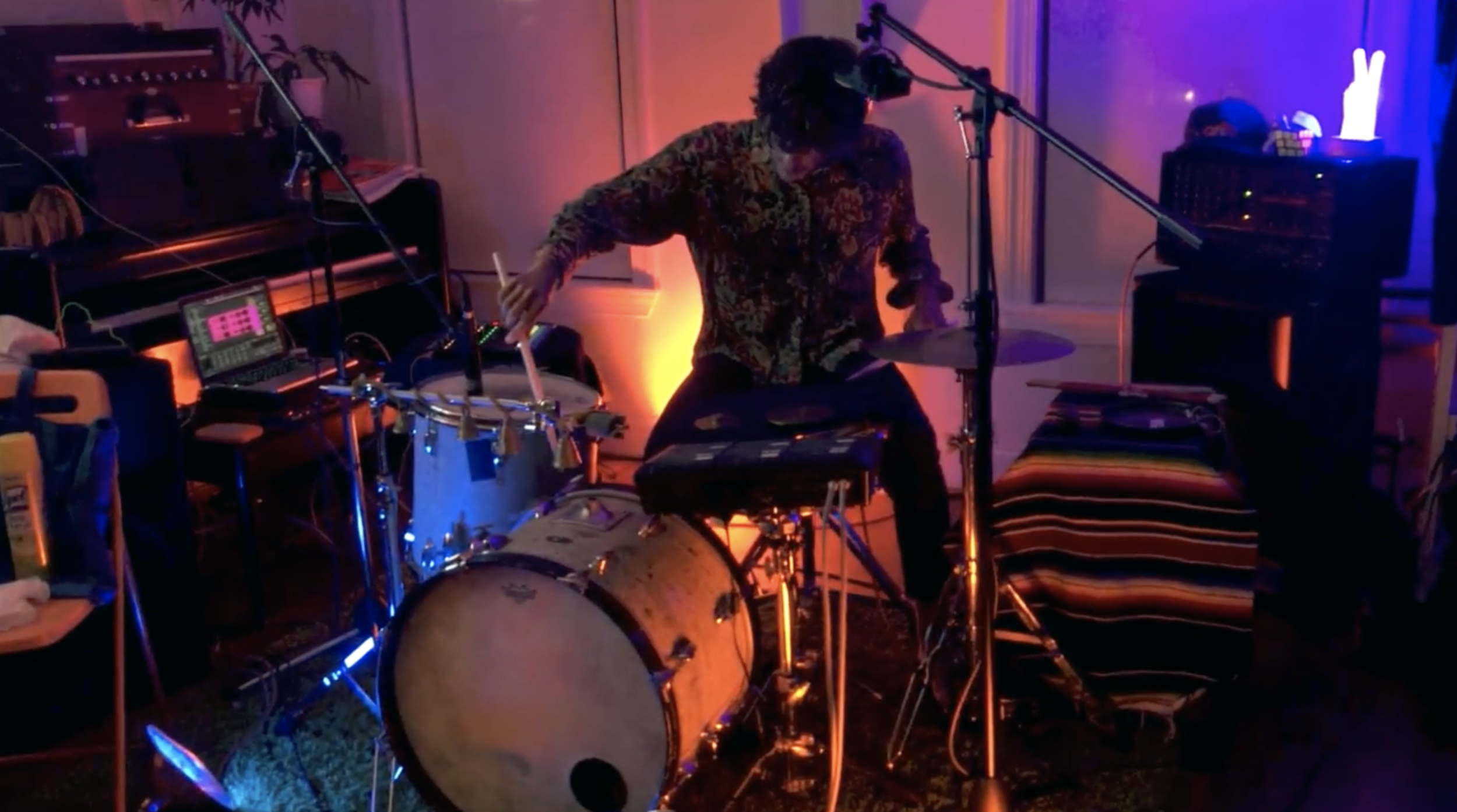 House Music: Matt Evans performs from "New Topographics"