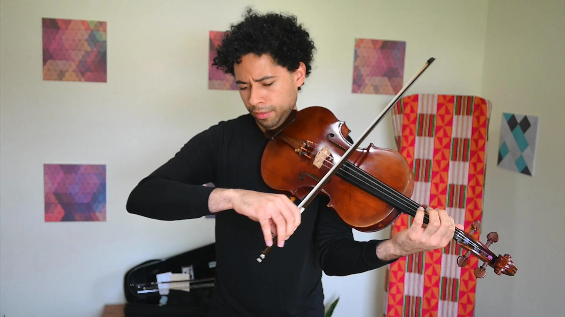 House Music: Jordan Bak performs "Folk Songs for Solo Viola" and "Sonata for Solo Viola"