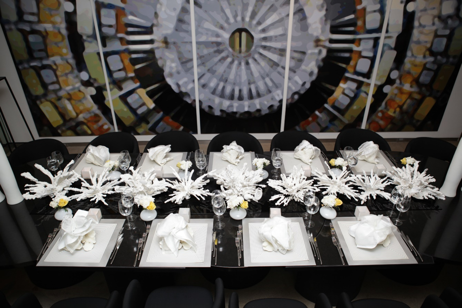 HomeiraStyle "Winter White" Tablescape