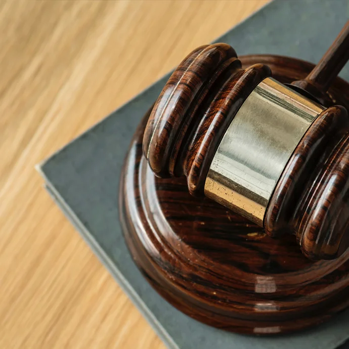 gavel.jpg