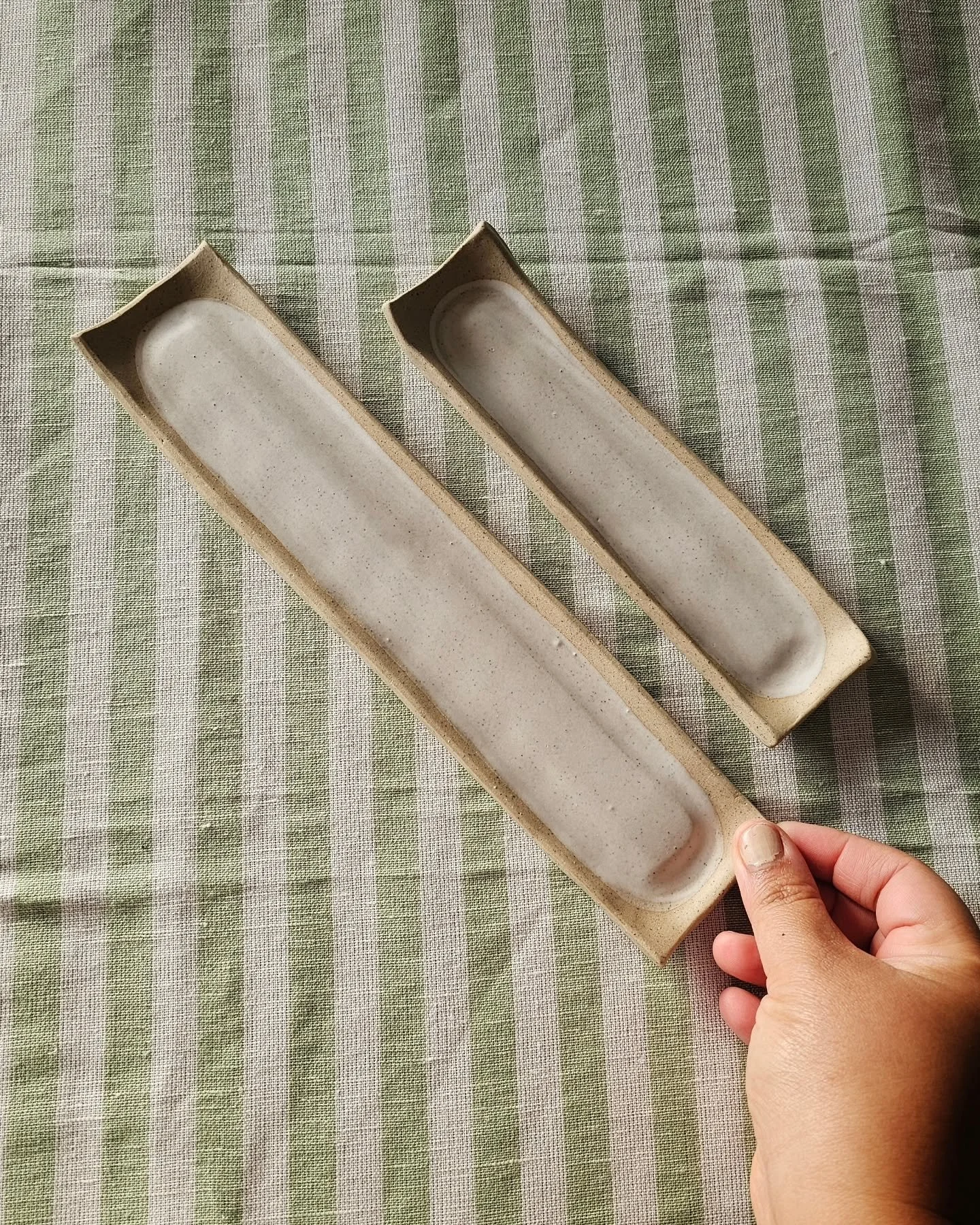 These little trays are for very specific life moments.

One: holding six gyoza and making your Tuesday leftovers feel like a restaurant situation.

Two: two sweet sweet Tim Tams beside a cup of tea while you stand in the kitchen hiding from your fami