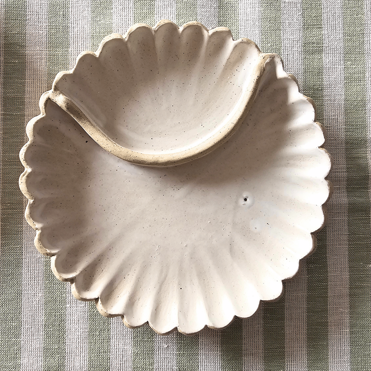 One-of-a-kind divided ceramic plate