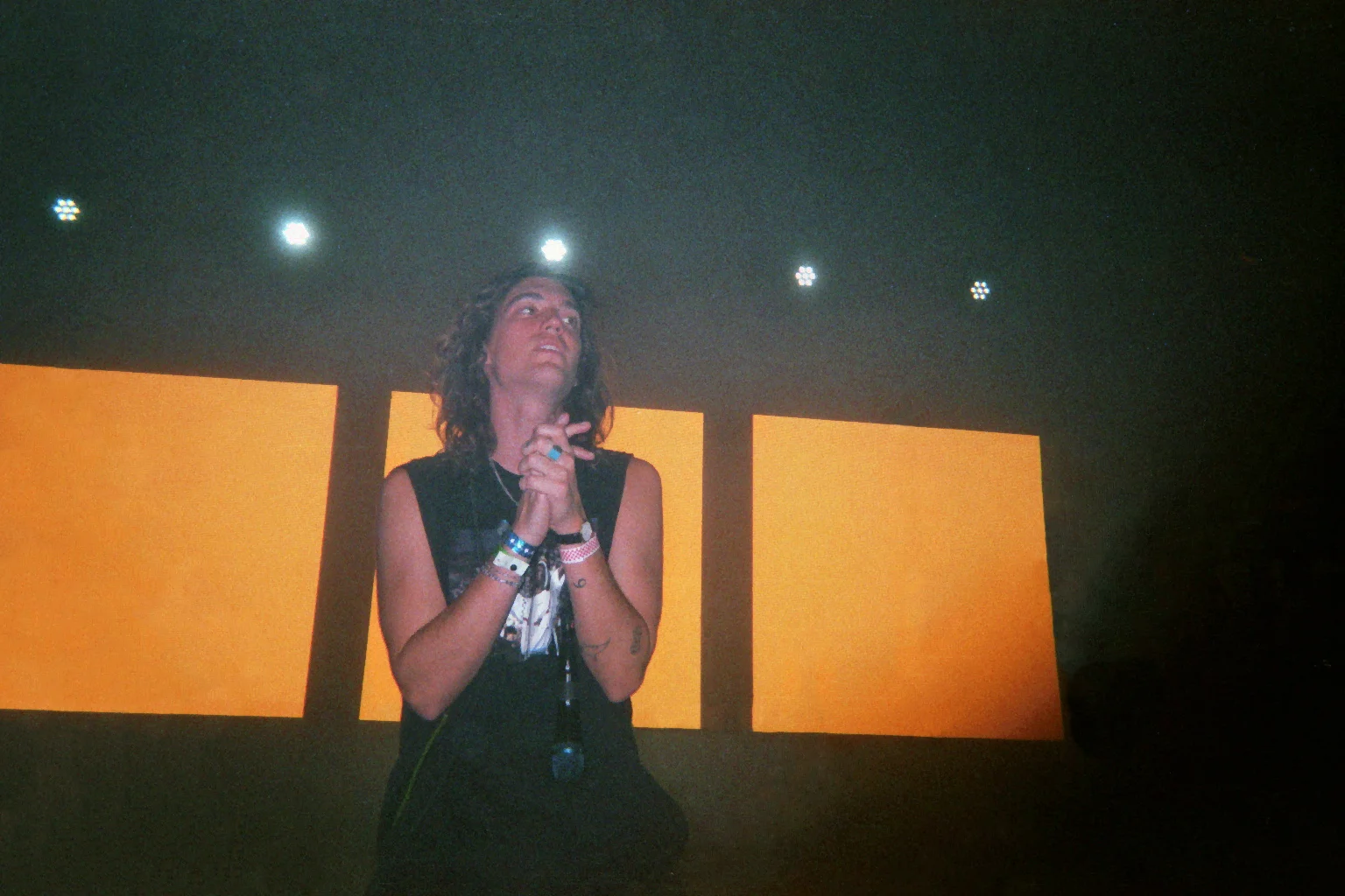 LANY_Los_Angeles_November_2016_01.jpg