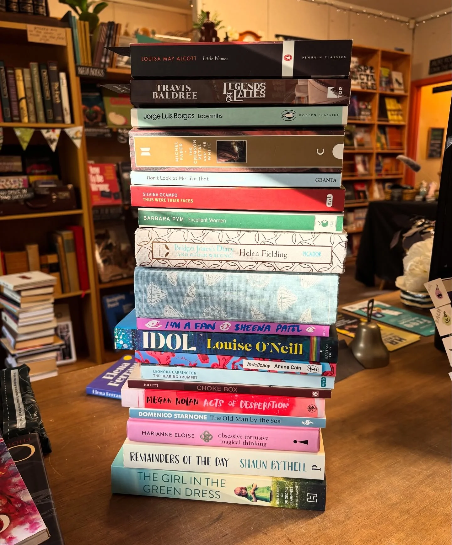 A small but mighty collection of fiction and non-fiction new to the shelves today! Available in-store and online, or drop us a DM! 📚