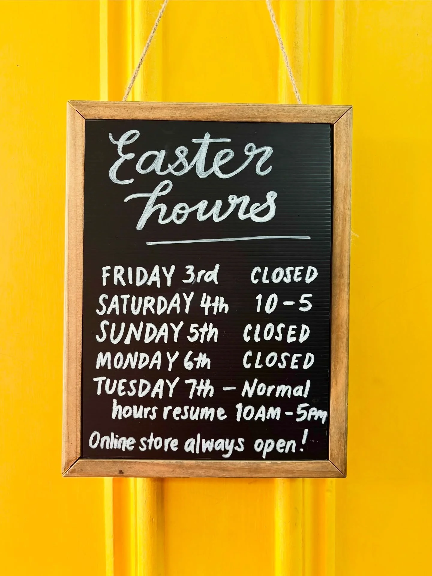 We are taking a wee break over Easter Weekend, though we are open Saturday! As always, our online store is open 24/7 for all your bookish needs 🐥📖💚

Good Friday: Closed
Saturday 4 Apr: Open 10am-5pm
Sunday 5 Apr: Closed
Monday 6 Apr: Closed
Tuesda